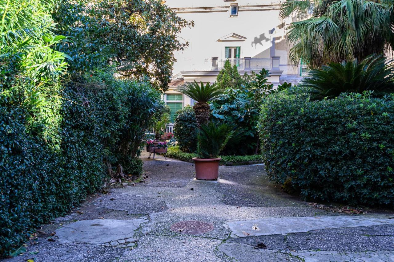 Casa Antica Pizzofalcone Villa Napoli Bagian luar foto